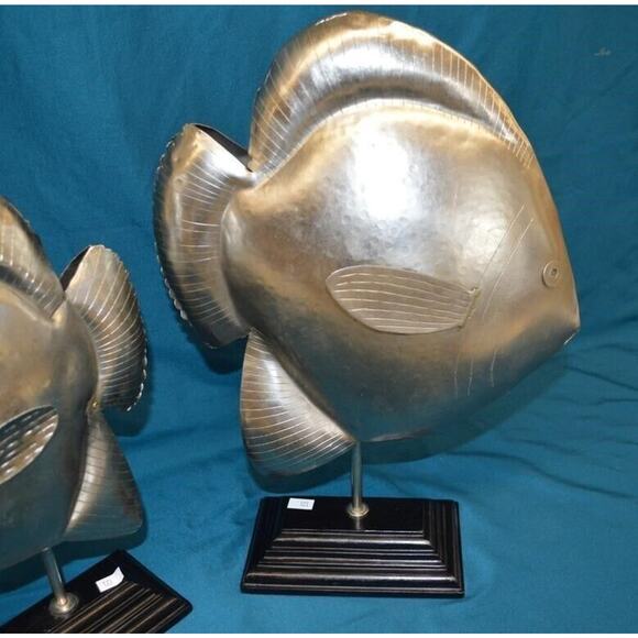 2 Pc Metal /Wood Fish Decor Large Modern Bookshelf Decor Beach Silver Nautical - Picture 3 of 7